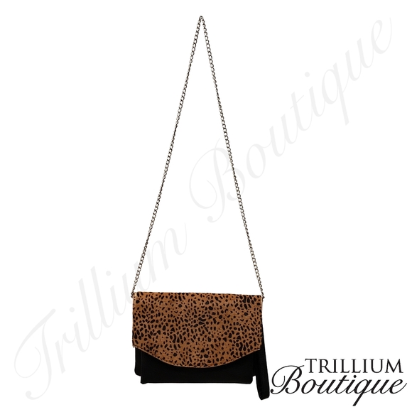 Animal Print Long Chain Crossbody Bag Purse Magnetic Closure with Zipper Pouch - Picture 2 of 9